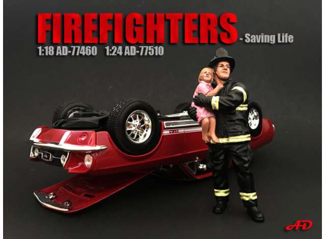Fire Fighter Figure II *saving Life* 1:18 American Diorama Model