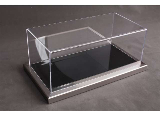 Display Case with Black and Metal base - 650x310x210mm 1:8 Atlantic Model