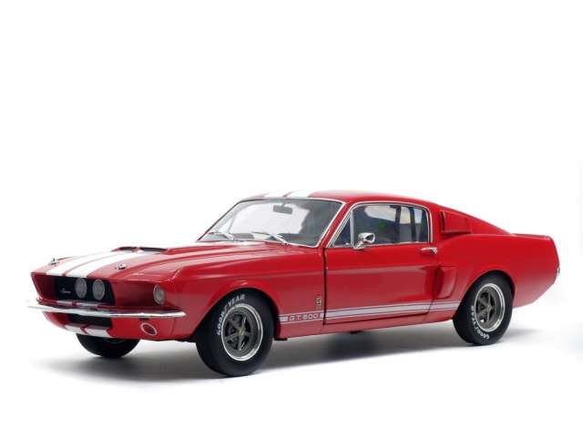 Pre-Order – Shelby Mustang GT500, red/white 1:18 Solido Model (soli1802902) – ETA. September 2026