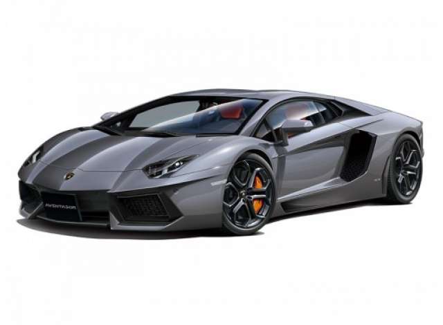 Lamborghini Aventador LP700-4 with Full engine detail, plastic modelkit 1:24 Aoshima Model