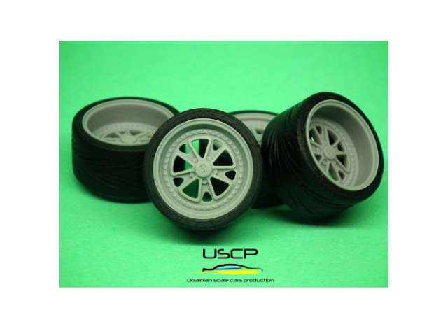 19 inch Fifteen52 Outlaw 001 with tires 1:24 USCP Model