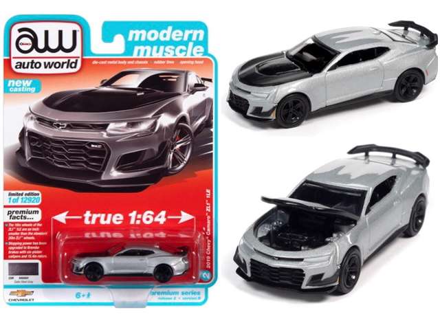 2019 Chevrolet Camaro ZL1 1LE, satin steel metallic 1:64 Auto World Model