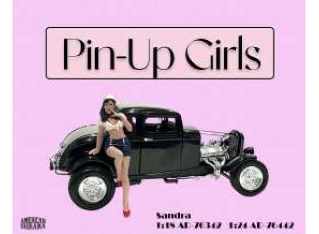 Pin-Up Girl Sandra figure 1:24 American Diorama Model