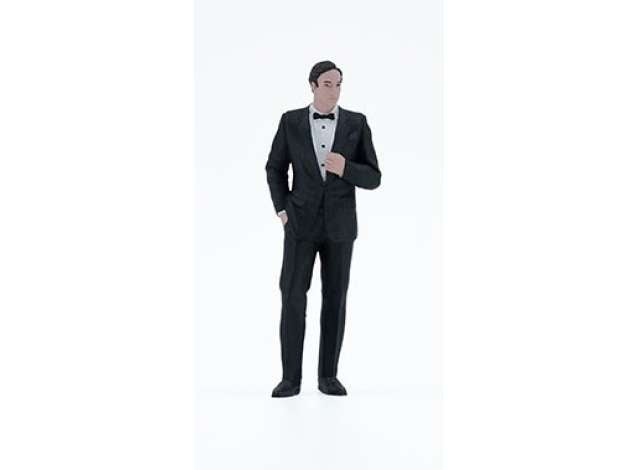 Available To Order – Steve figurine, black/white 1:12 Atlantic Model (ATL12031)