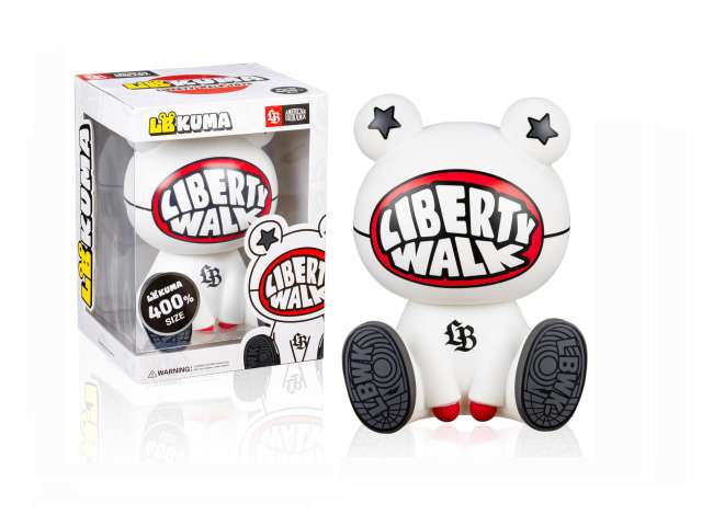 28cm Liberty Walk Kuma 400% Style 02, white/red 1:0 American Diorama Model