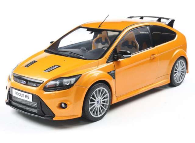 Pre-Order – 2009 Ford Focus RS MK2 RS electric, orange 1:18 Solido Model (soli1813103) – ETA. September 2026