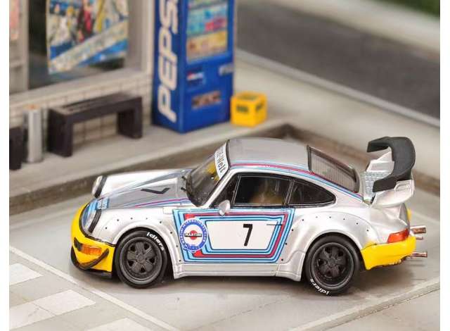 Pre-Order – RWB 964 *Martini* #7, silver/blue/red 1:64 Street Weapon Model (STW211) – ETA. July/August 2026