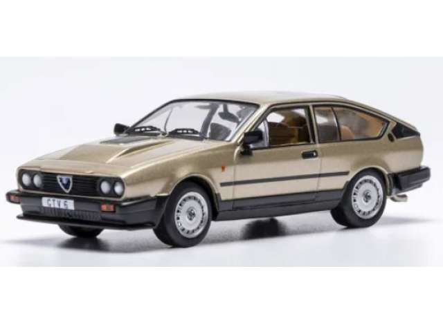 Pre-Order – 1982 Alfa Romeo GTV 6, beige 1:43 IXO Models Model (ixoCLC628) – ETA. July/August 2026