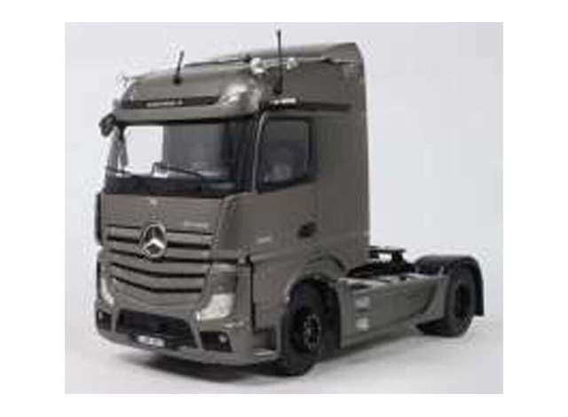 Pre-Order – 2021 Mercedes Benz Actros L, silver 1:18 Solido Model (SOLI2400205) – ETA. January 2027