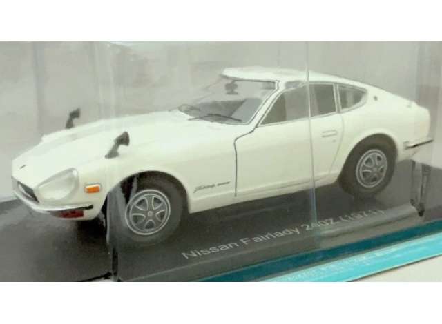 Pre-Order – 1971 Nissan Fairlady 240Z, white 1:24 Magazine Models Model (MAG024VQJ213) – ETA. December 2026