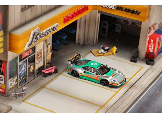 Pre-Order – F40 *ZAMAC* 711, green/silver 1:64 Street Weapon Model (STW310) – ETA. April 2027