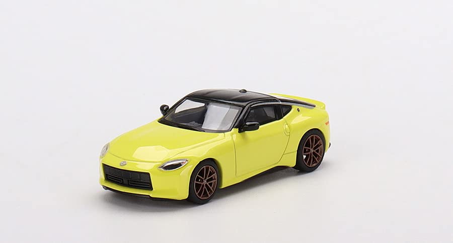1:64 MINI GT MGT00415-CH NISSAN Z PROTO SPEC 2023 IKAZUCHI YELLOW LHD