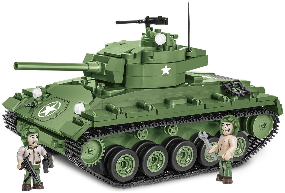 Available to Order – M24 Chaffee WWII (590 pcs) (COB 2543)