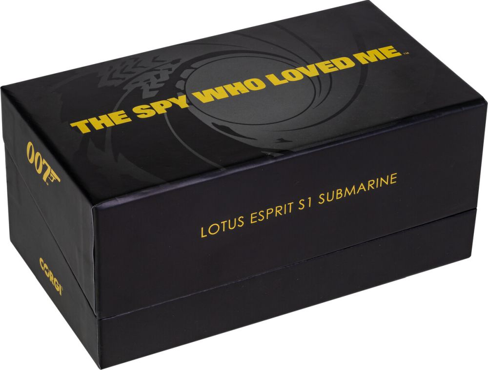 Available to Order – Lotus Esprit Submarine 'The Spy Who Loved Me' James Bond 1:36 (COR 04514CC)