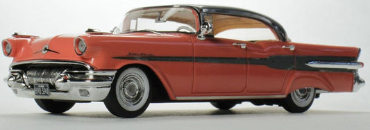Available to Order – Pontiac Star Chief Caribbean Coral 1957 1:43 (GOL 051B)