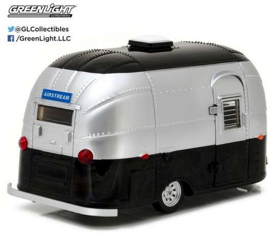 Available To Order – Airstream 16’ Bambi Sport, Silver/Black 1:24 (GRE 18226)