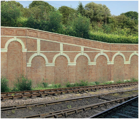 Available To Order – High Stepped Arched Retaining Walls x 2 (R 1:76 (HOR R7374)