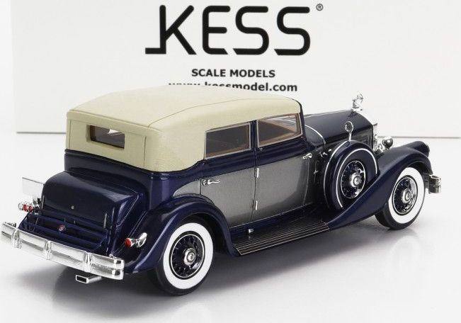 Pierce Arrow 124 Blue/Silver Convertible Berline Sedan Le Baron Closed 1933 1:43 – diecast model (view 2)