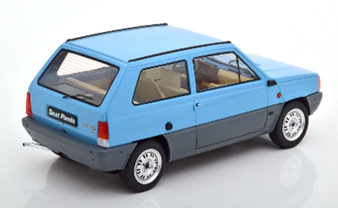 Available To Order – Seat Panda 35 MK1 1980 Light Blue 1:18 (KKS DC180523)