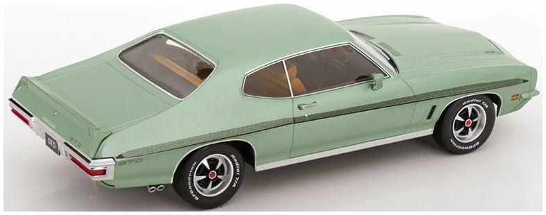 Available To Order – Pontiac Le Mans GTO 1972 Light Green Metallic 1:18 (KKS DC181355)