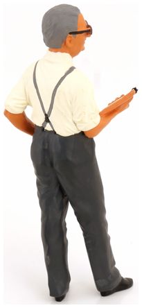 Available To Order – Figurine Enzo w/Clipboard 1:18 (KKS FIG017)