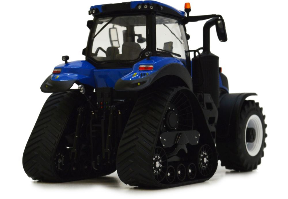 Available to Order – New Holland T8.435 Genesis Smarttrax Blue (Limited Edition 400pcs) 1:32 (MAR 2103)