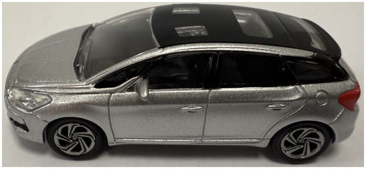 Available To Order – Ds 5 2015 Silver 1:64 Dealer Model Model (NOV 019484S)