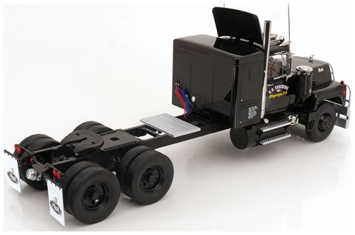 Available to Order – Mack RL700L 1974 Black 1:18 (RKS 180171)