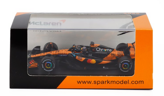 Spark McLaren MCL39 #81 McLaren F1 Winner Chinese GP 2025 Oscar Piastri 1:64 (Y428)