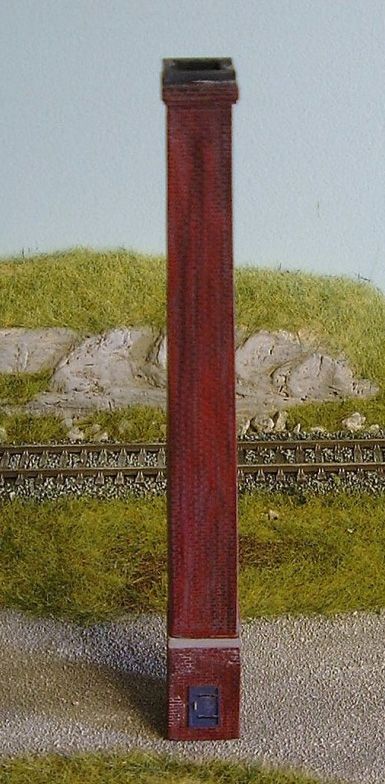 Brick chimney 1 complete (Square) HO – diecast model (view 2)