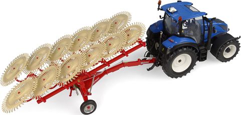 Available To Order – Enorossi Batrake 12 Hay Rakes 1:32 (UNI 6356)