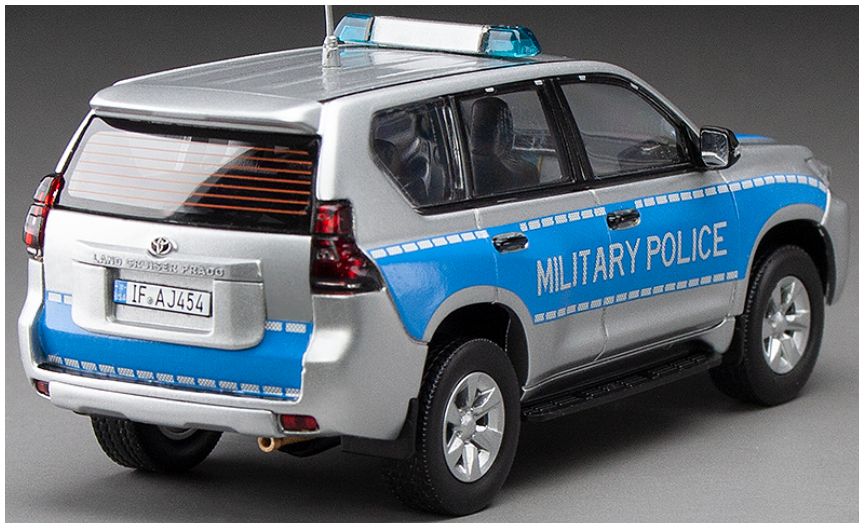 Toyota Land Cruiser Prado 2018 Germany Military Police (Limited Edition 499pcs) 1:43 – diecast model (view 2)