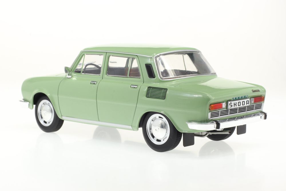 Available to Order – Skoda 100L Green 1:24 (WHI 124062)