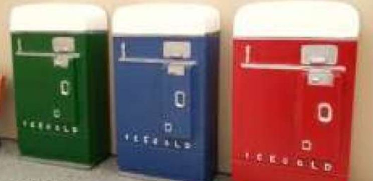 Available to Order – Vending Machine Red 1:24 (AMD 23989R)