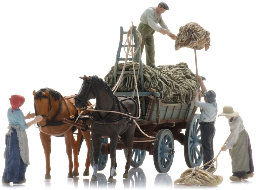 Available To Order – Haymakers (4x) Ready-Made Figures 1:87 Artitec Model (ATT 5870078)