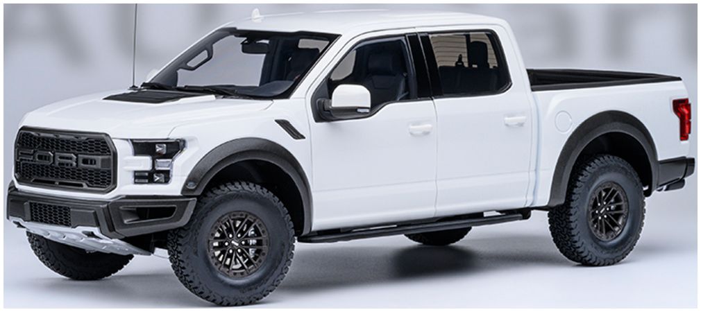 Available to Order – Ford F-150 Raptor Supercrew 2017 Oxford White (Full Openings) 1:18 (AUT 72946)