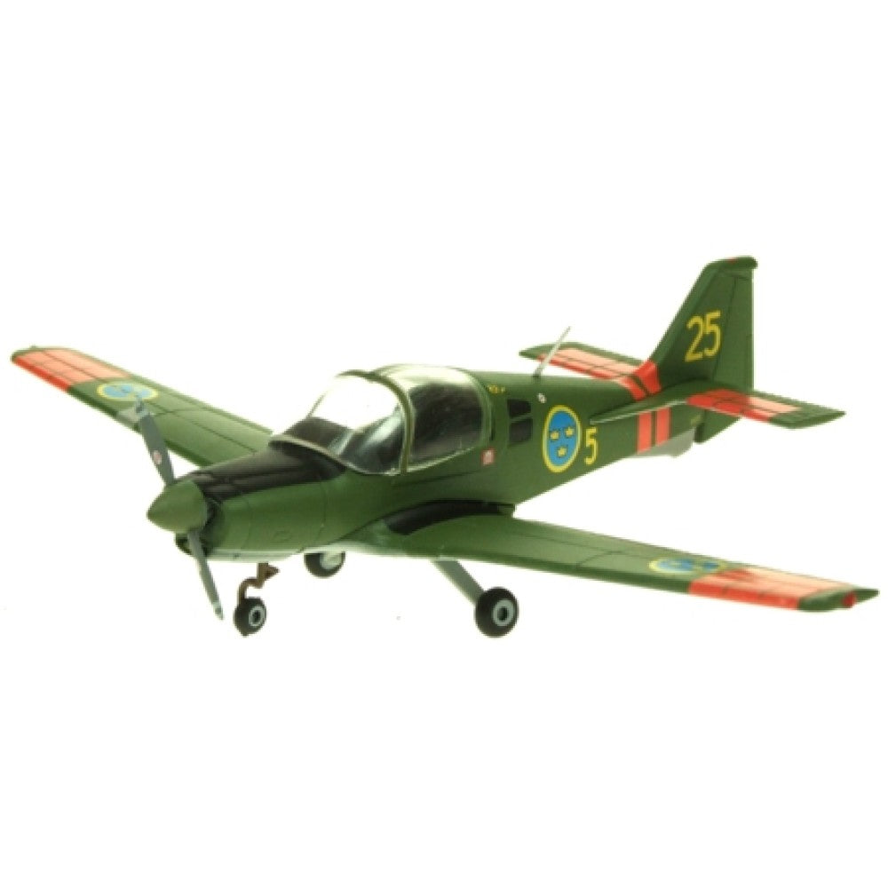Available to Order – Scottish Aviation Bulldog Sk61 Swedish Airforce Historic Flight 61025 1:72 Aviation 74 Model (AV7225003)