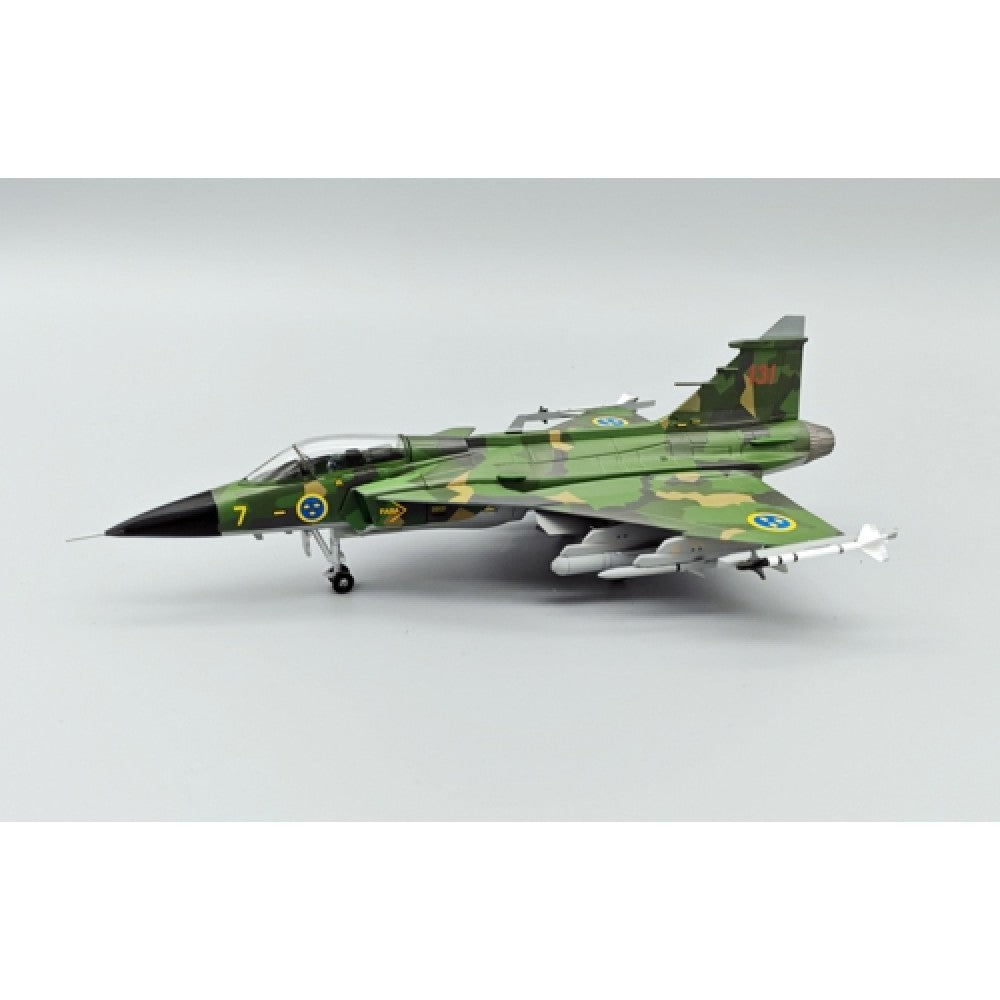 THIS ITEM IS AVAILABLE TO ORDER FROM OUR SUPPLIER - 1:72 AVIATION 72 AV7243005 SAAB GRIPEN JAS-39A 39131 SWEDISH AIR FORCE SPLINTER MARKINGS