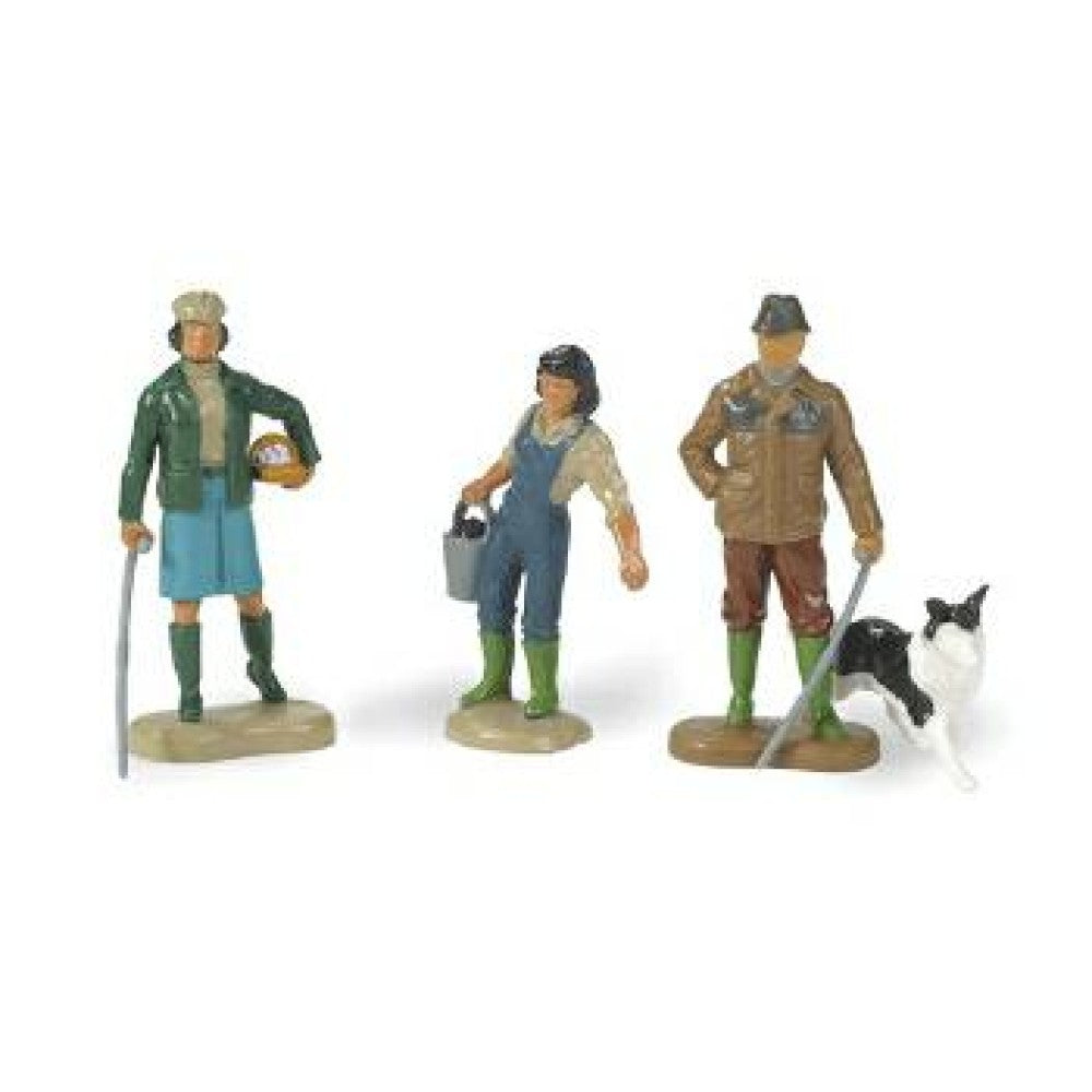 Available to Order – Farming Family 1:32 Britain Farm Model (BF40954)
