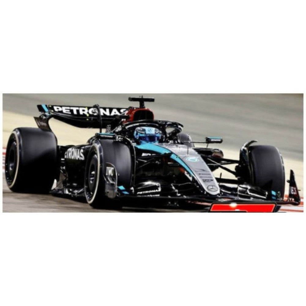 PRE ORDER STOCKS DUE DECEMBER 2025 / JANUARY 2026 1/24 BURAGO BG28069R MERCEDES BENZ AMG W15 NO.63 GEORGE RUSSELL WITH FIGURE