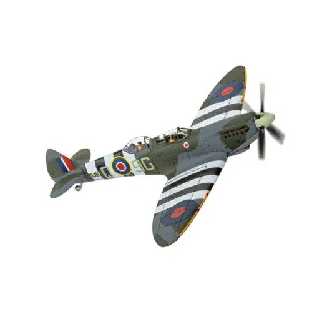 Available to Order – Supermarine Spitfire T.9 Mj627 Biggin Hill Heritage Hanger 1:72 Corgi Model (CA29202)