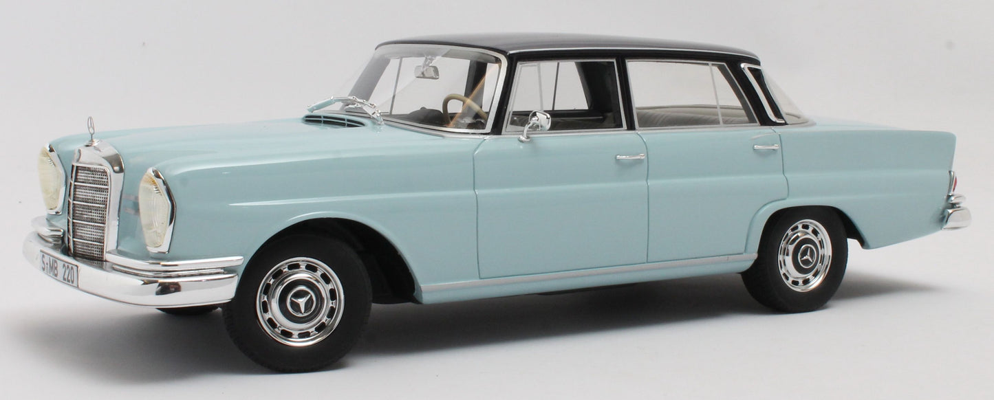 Available To Order – Mercedes Benz 220SE W111 Blue/Dark Blue Roof 59-65 1:18 (CUL CML151-3)