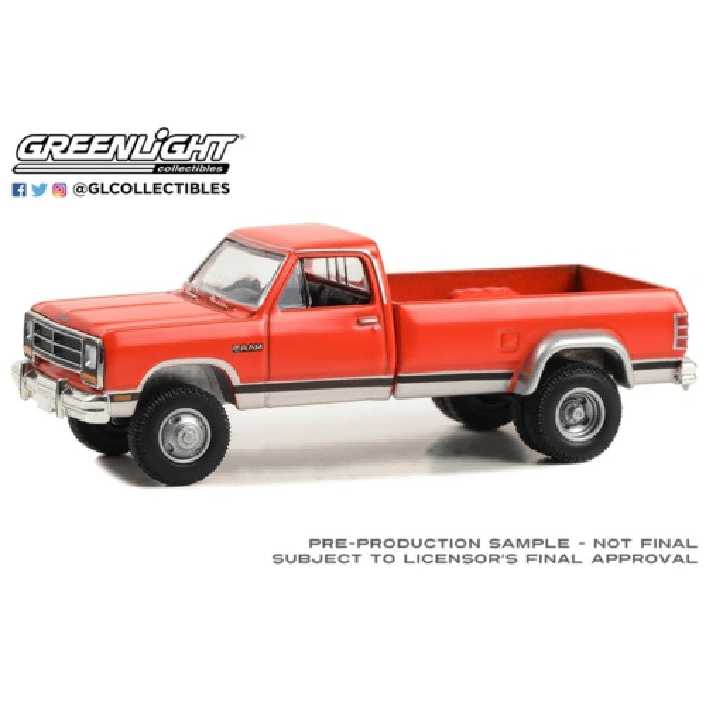 THIS ITEM IS AVAILABLE TO ORDER FROM OUR SUPPLIER - 1:64 GREENLIGHT GL46130-B DODGE RAM D-350 DUALLY - COLORADO RED AND STERLING SILVER SOLID PACK