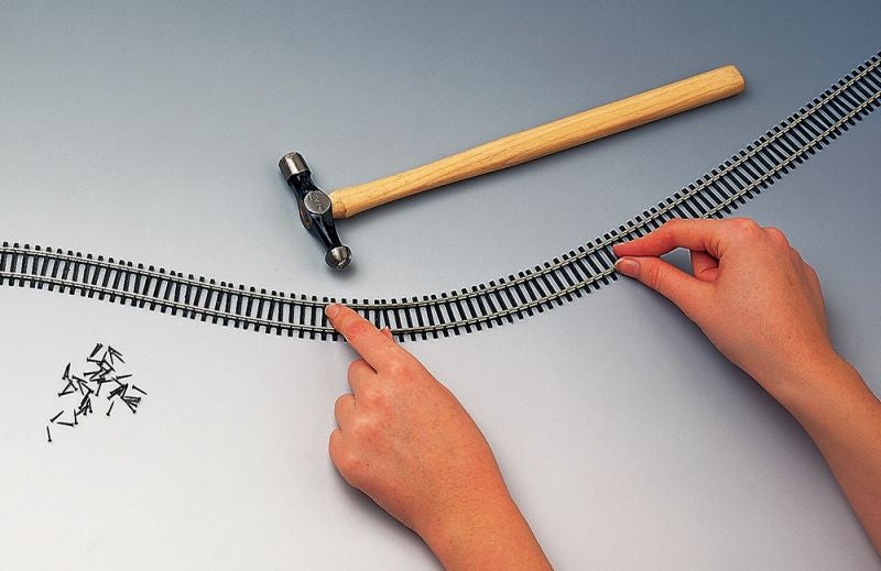 Available To Order – Flexible Track (970mm) 1:76 / H0 / 00 (HOR R621)