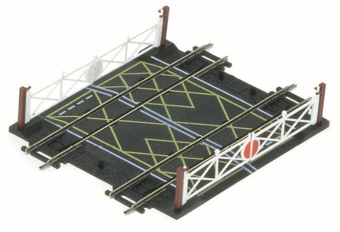 Available To Order – Level Crossing, Double Track 1:76 / H0 / 00 (HOR R636)