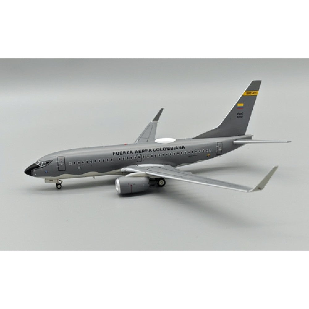 Inflight 200 1:200 COLOMBIA - AIR FORCE BOEING 737-732 FAC1219 WITH STAND