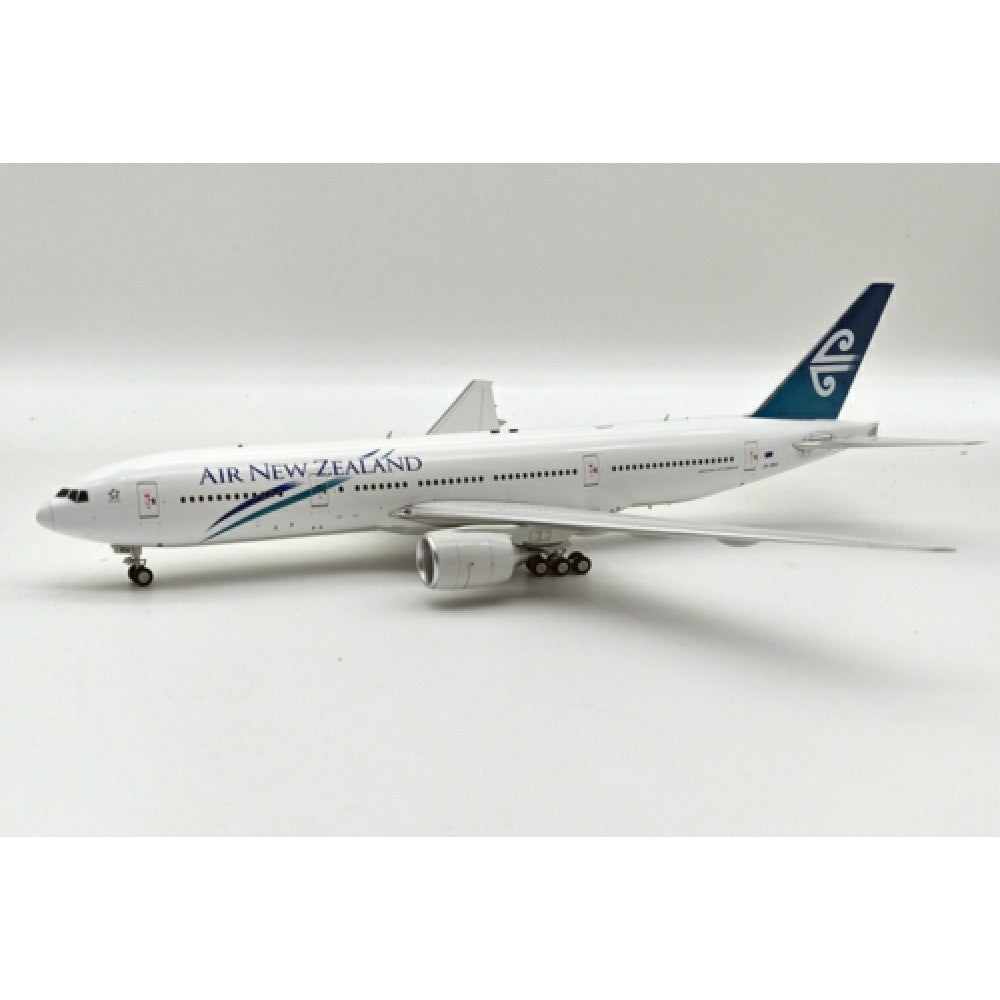 Inflight 200 1:200 AIR NEW ZEALAND BOEING 777-219/ER ZK-OKH WITH STAND