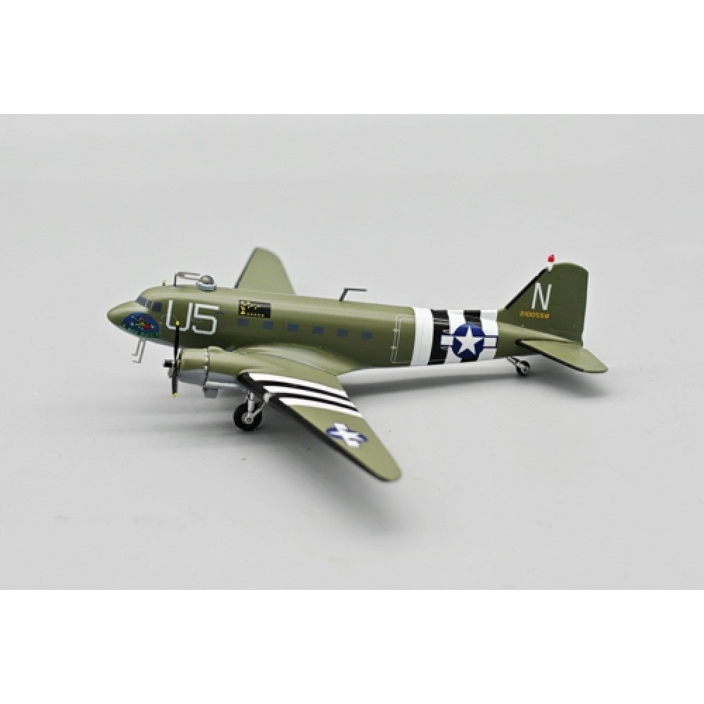 Available To Order – IFC47USAF558 - 1:200 USA - AIR FORCE DOUGLAS C-47A SKYTRAIN (DC-3)42-100558 WITH STAND INFLIGHT 200 Model (IFC47USAF558)