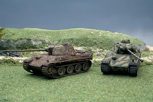 Available To Order – PZKPFW.V Panther Ausf G (x2) Fast Assembly 1:72 Italeri Plastic Kits Model (ITA 7504)