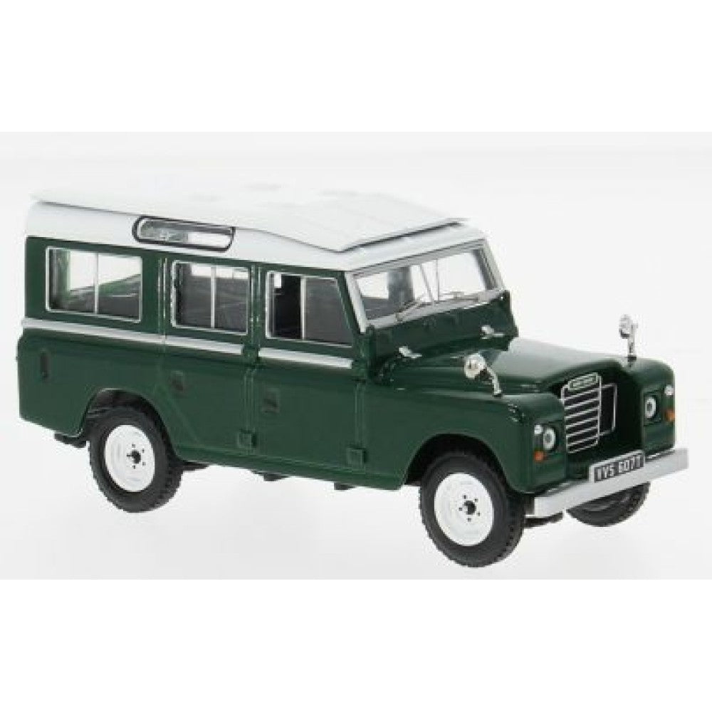 Available to Order – Land Rover Series Iii 109 Dark Green/white 1978 1:43 Model (ixclc616) 1:43 IXO Model (IXCLC616)